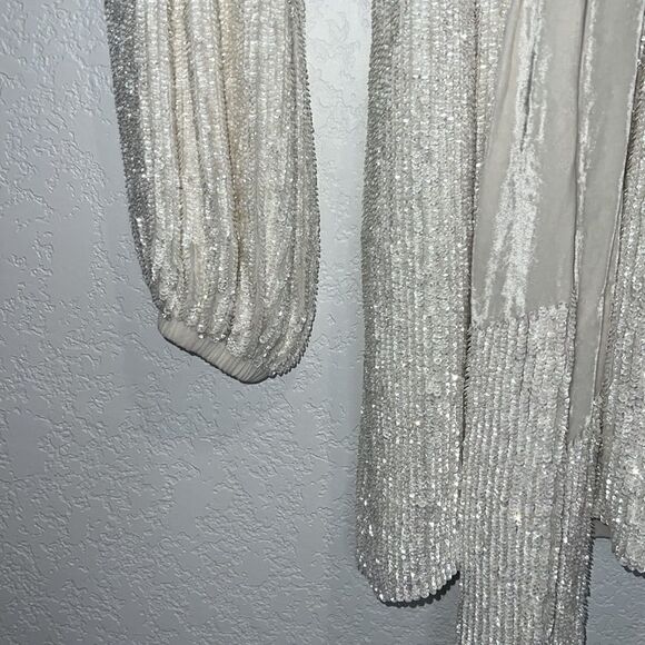 NWT Retrofete Gabrielle Robe in Moonglow White XS Revolve - Picture 4 of 15